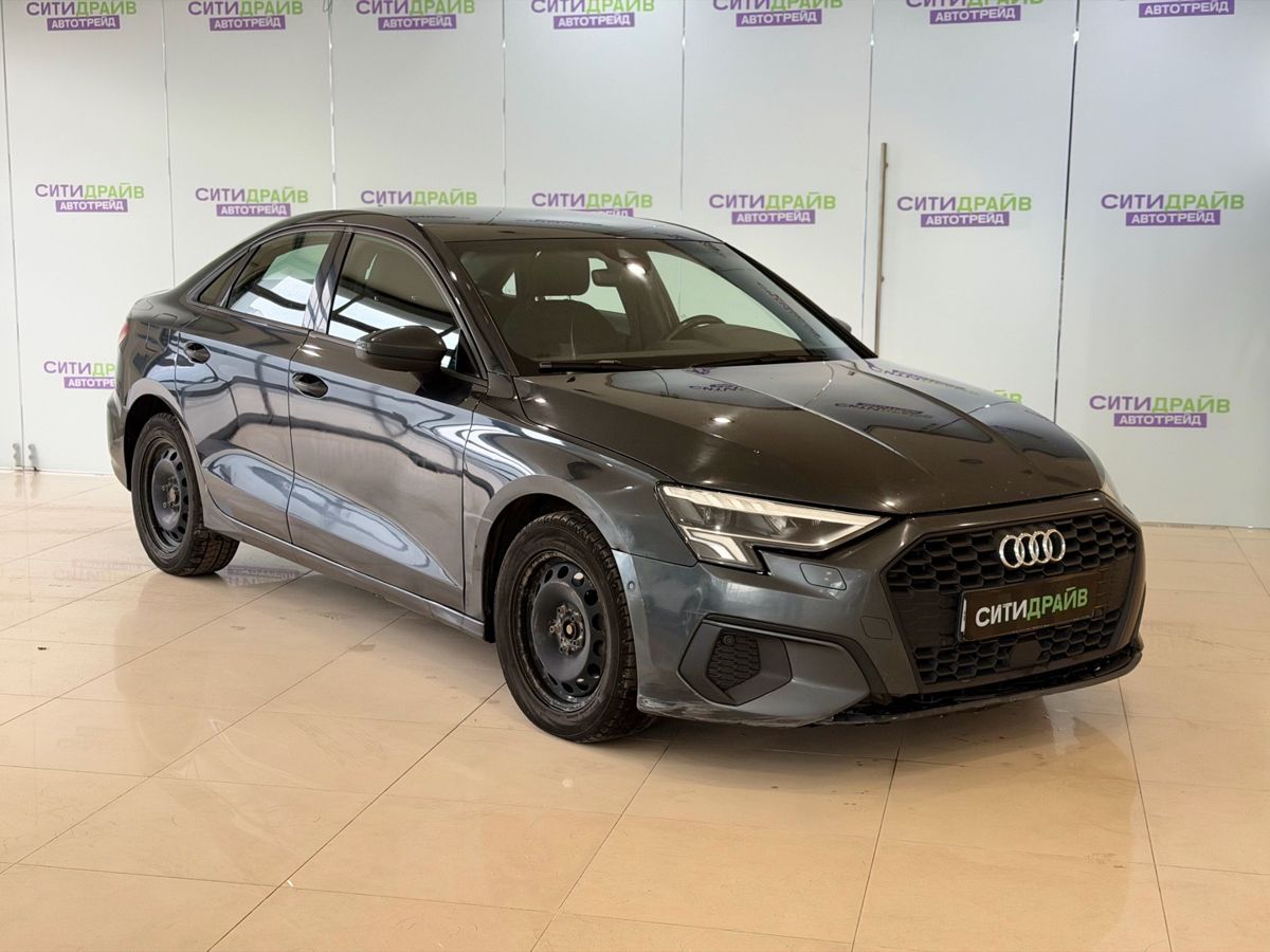 Audi A3, IV (8Y)